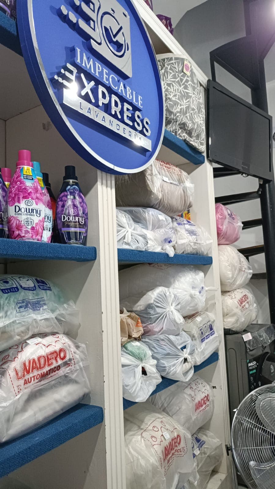 Impecable Express – local