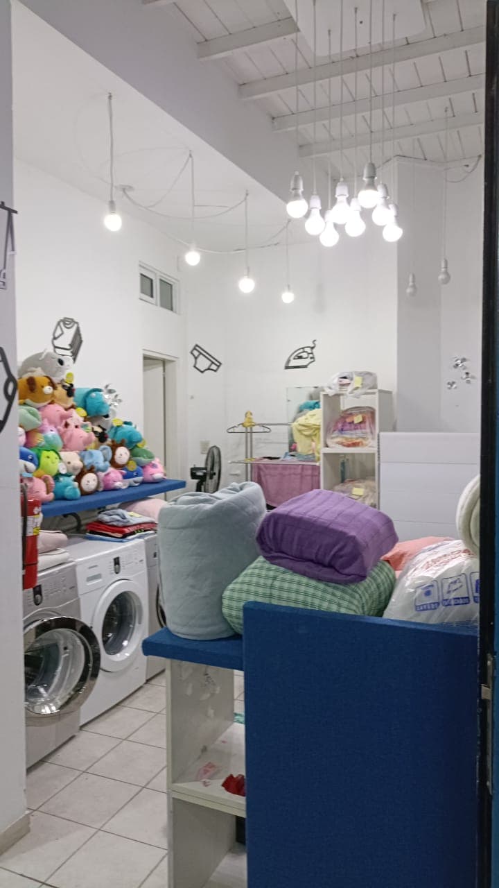 Impecable Express – local