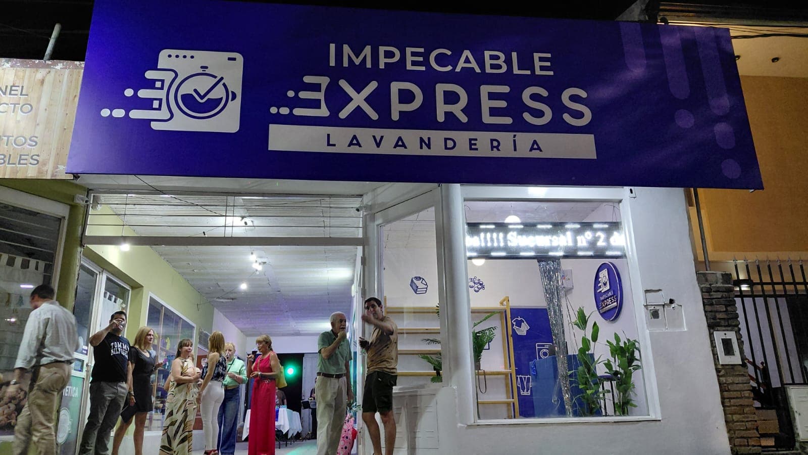 Impecable Express – local